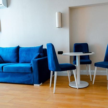 Orbi City - Aparthotel Near The Beach บาทูมิ ภายนอก รูปภาพ