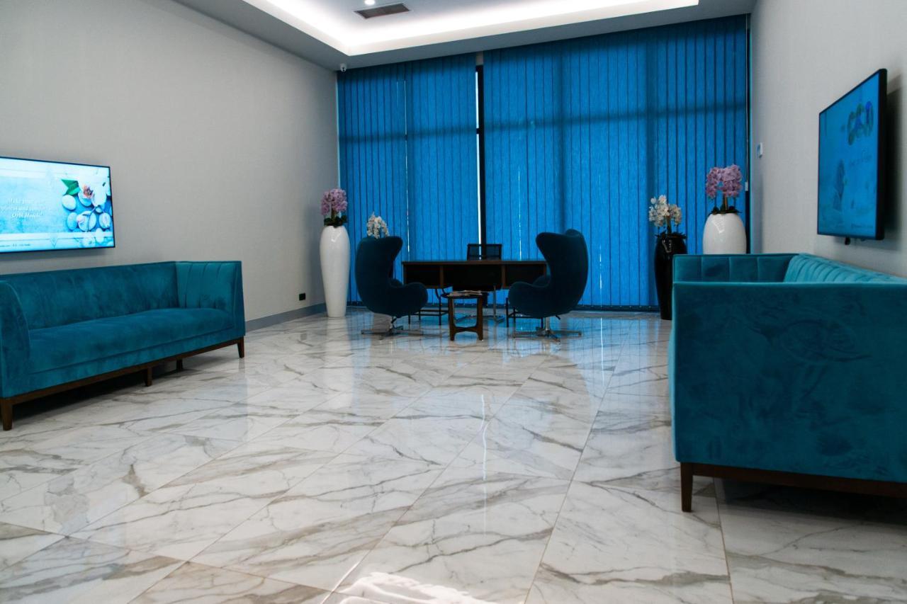 Orbi City - Aparthotel Near The Beach บาทูมิ ภายนอก รูปภาพ